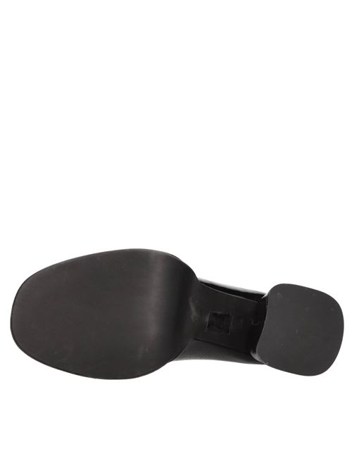 Leather pumps FESTA | BELLAS FUTURENERO